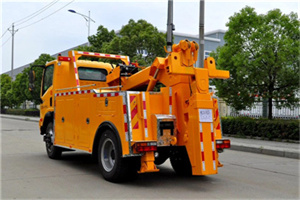 古城高速路拖车费